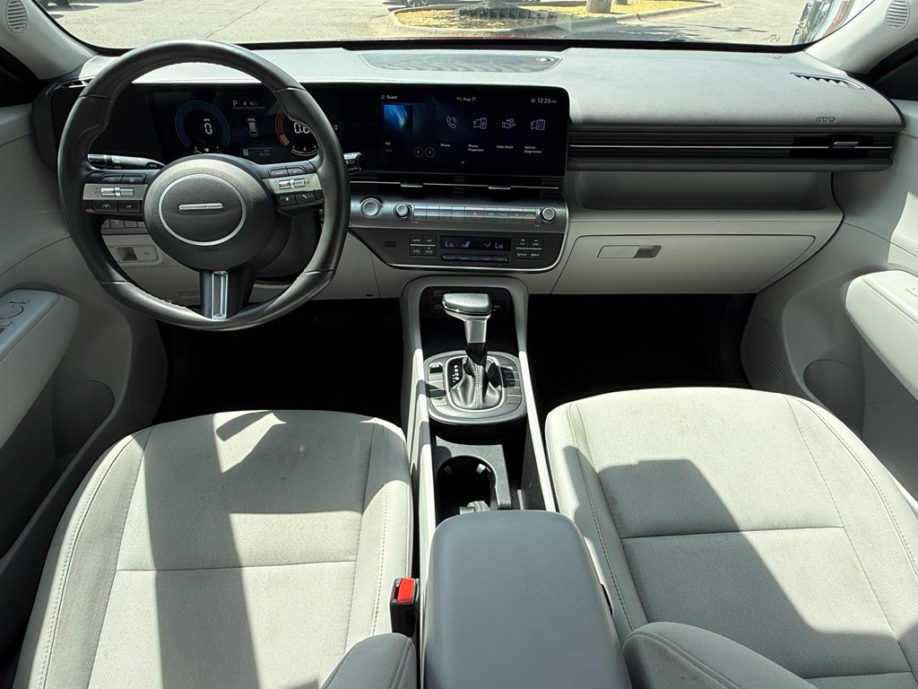 Used 2025 Hyundai Kona SEL FWD image 28
