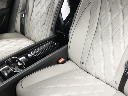 Used 2014 Bentley Flying Spur W12 AWD/4WD image 47