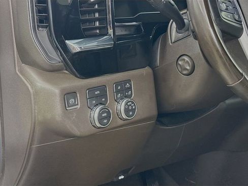 Used 2024 GMC Sierra 1500 SLT w/ SLT Premium Package AWD/4WD image 12