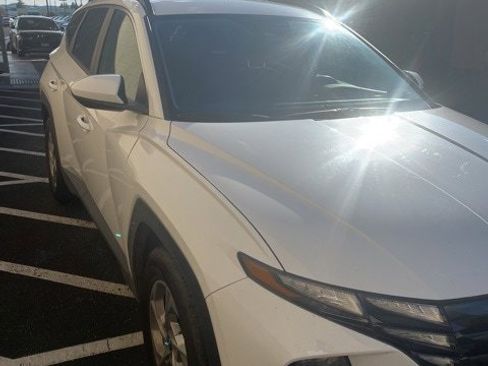 Certified 2024 Hyundai Tucson SEL image 3