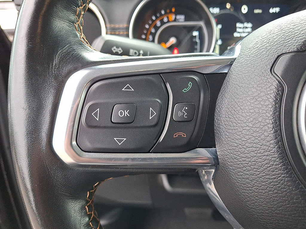 Used 2023 Jeep Gladiator Overland AWD/4WD image 23