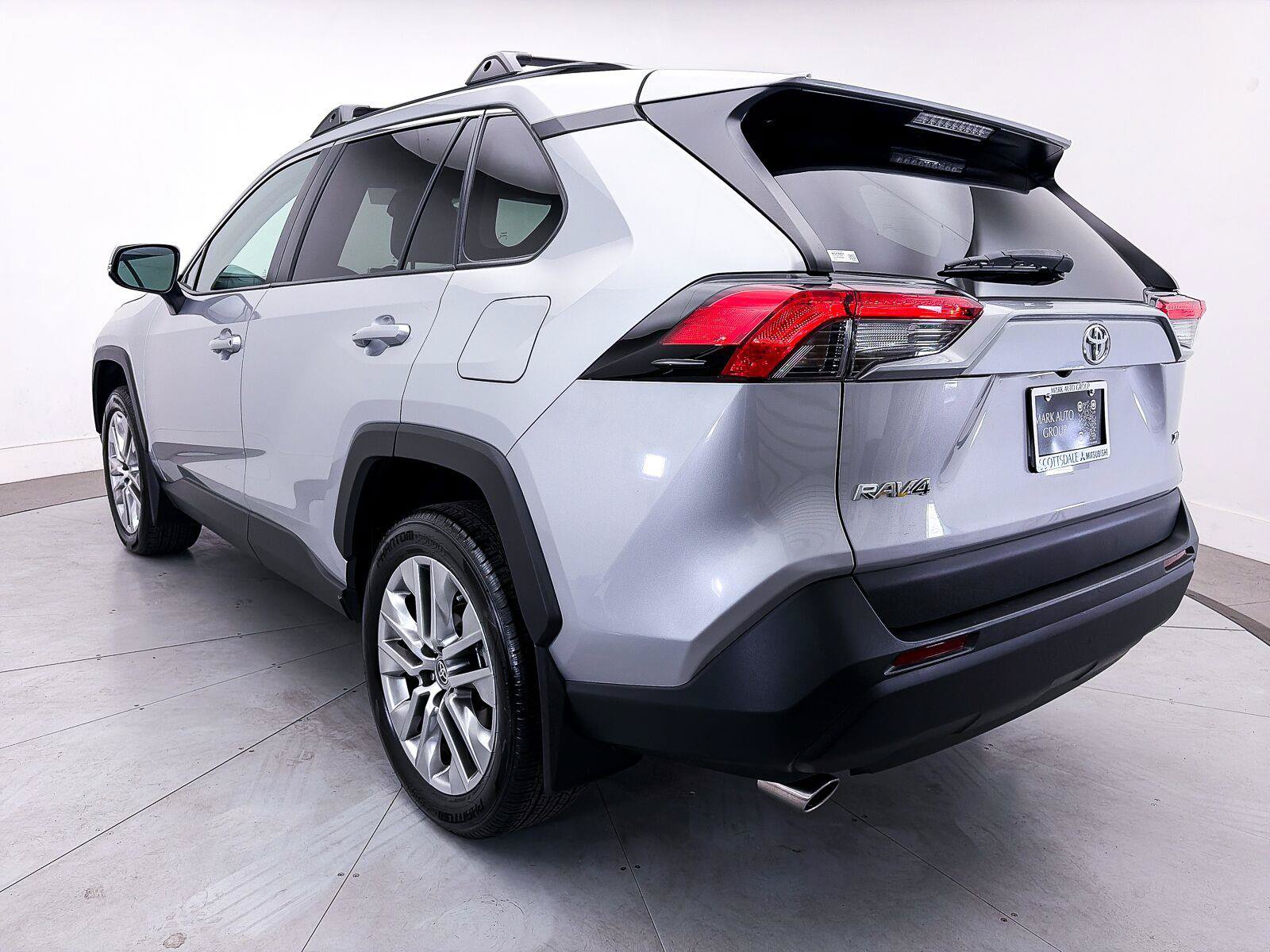 Used 2024 Toyota RAV4 XLE Premium w/ Weather Package FWD image 12
