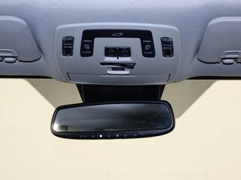 Used 2024 Toyota Sienna XLE AWD/4WD image 27