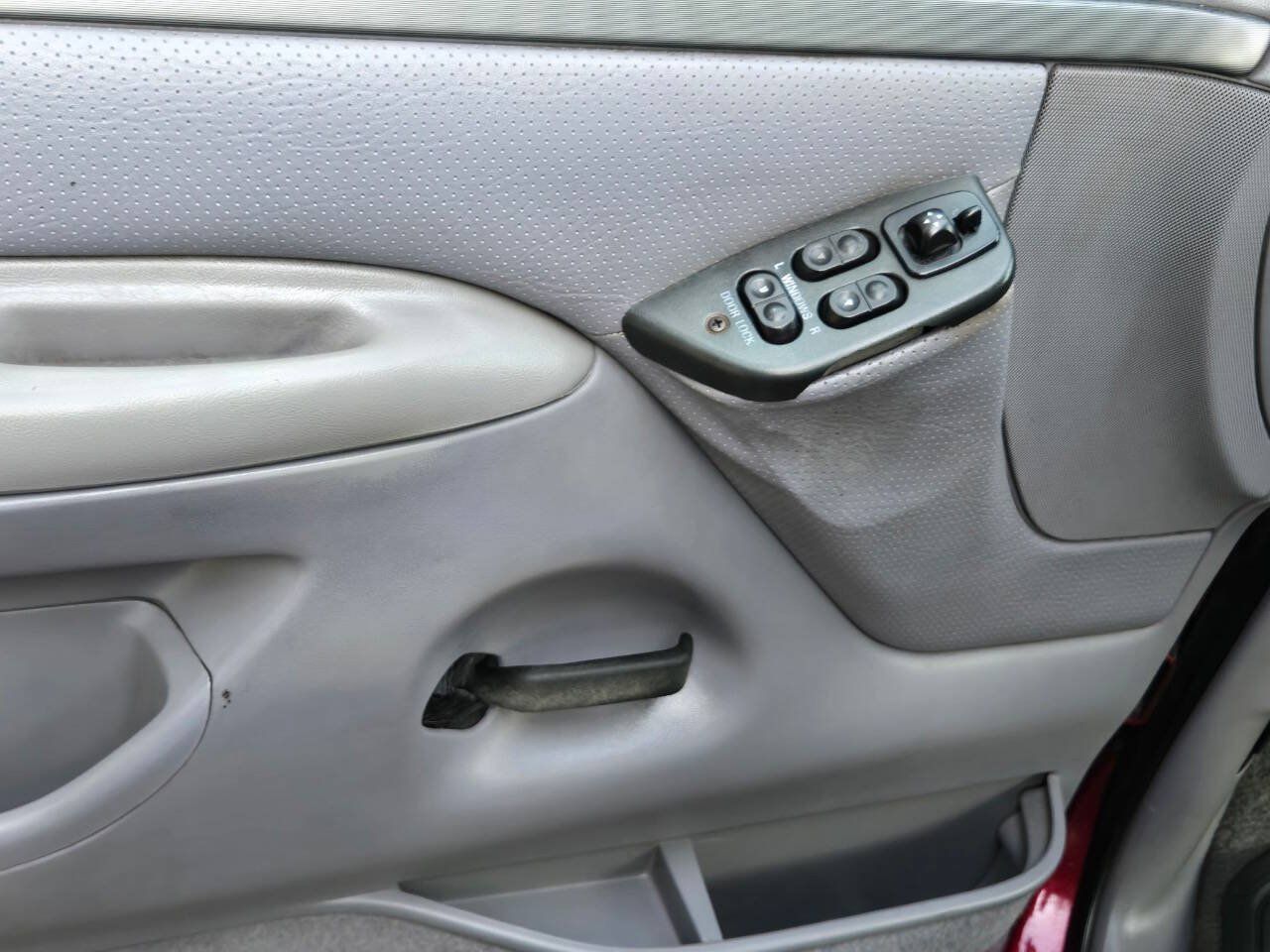 Used 1995 Ford F150 XL AWD/4WD image 18