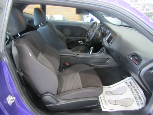Used 2023 Dodge Challenger R/T Scat Pack RWD image 11