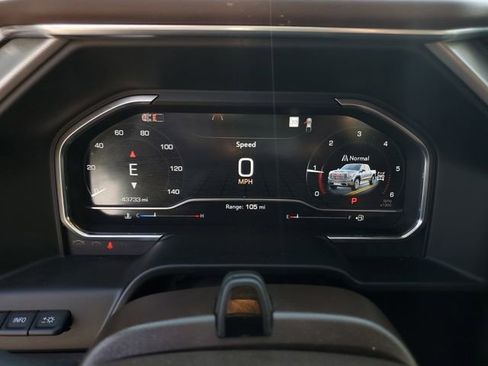 Used 2024 GMC Sierra 1500 Denali AWD/4WD image 31