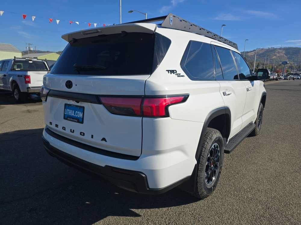 Used 2023 Toyota Sequoia Limited AWD/4WD image 5