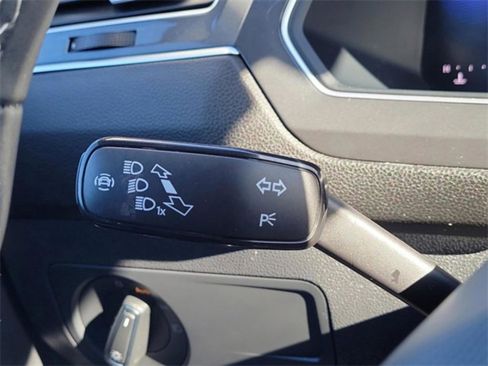 Used 2024 Volkswagen Tiguan Wolfsburg Edition image 18