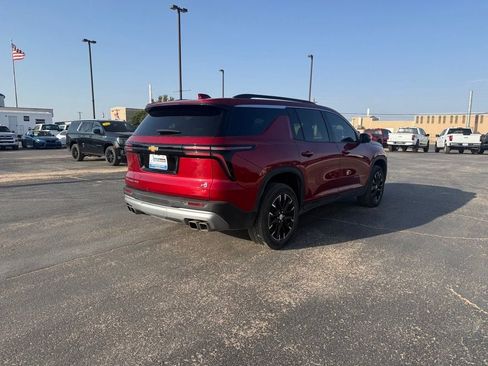 Used 2024 Chevrolet Traverse LT w/ Enhanced Driving Package AWD/4WD image 6