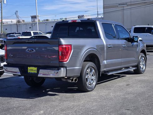 Used 2021 Ford F150 XLT w/ Equipment Group 302A High image 5
