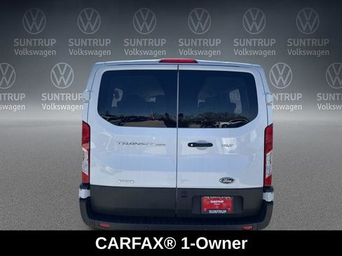 Used 2023 Ford Transit 350 XLT image 4