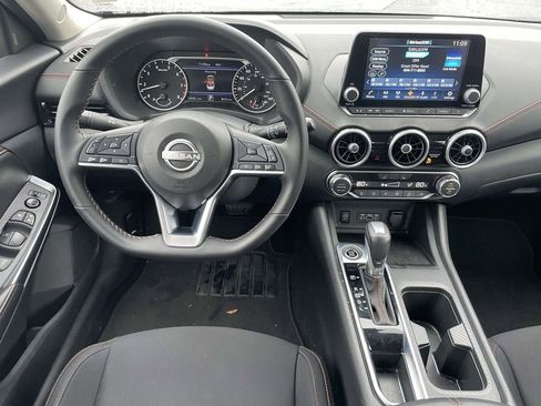 Used 2025 Nissan Sentra SR w/ Midnight Edition image 25