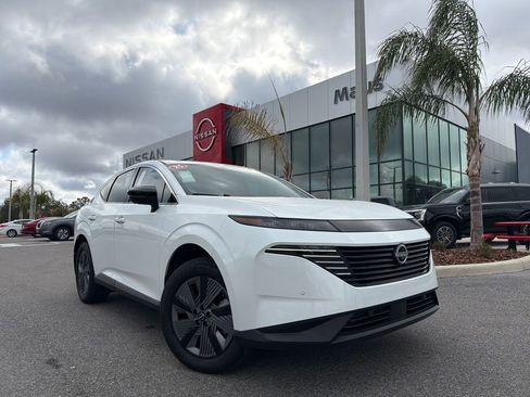 Certified 2025 Nissan Murano SL image 1