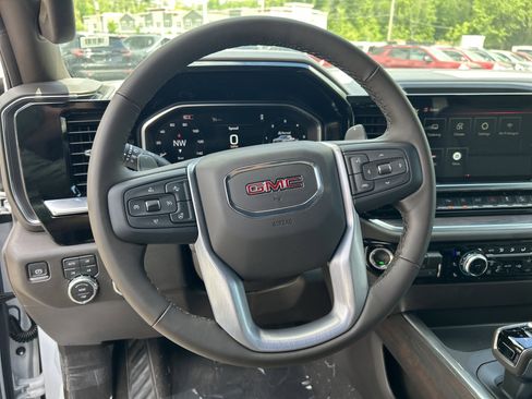 New 2026 GMC Sierra 1500 SLT w/ SLT Premium Plus Package AWD/4WD image 24