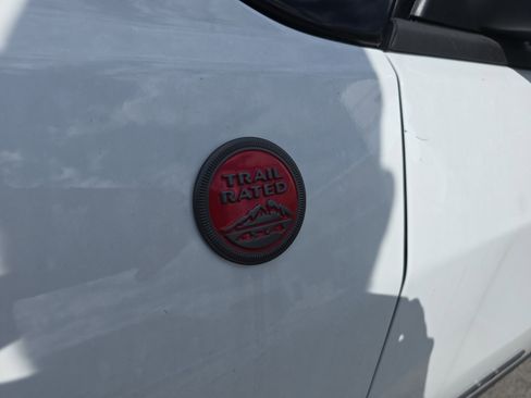 New 2025 Jeep Compass Trailhawk w/ Trailhawk Elite Group image 10