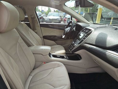 Used 2017 Lincoln MKC Reserve w/ Lincoln MKC Climate Package image 49