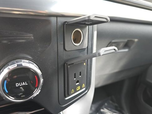 Certified 2024 Ford F150 Lariat image 18