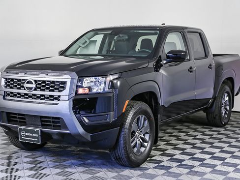 New 2025 Nissan Frontier SV image 5