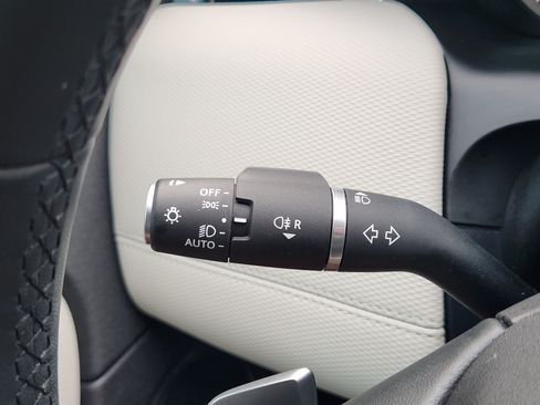 Used 2023 Land Rover Discovery Sport S R-Dynamic AWD/4WD image 39