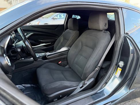 Used 2022 Chevrolet Camaro LT w/ RS Package RWD image 11