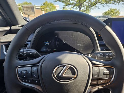 New 2026 Lexus UX 300h AWD image 11