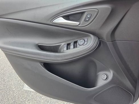 Used 2023 Buick Encore GX Select w/ Sport Touring Package image 30