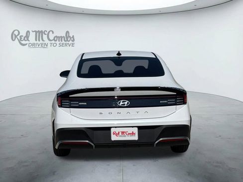 New 2026 Hyundai Sonata SE FWD image 4