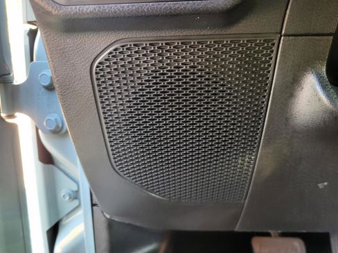 Used 2024 Jeep Wrangler Unlimited Rubicon 4xe w/ Technology Group image 15