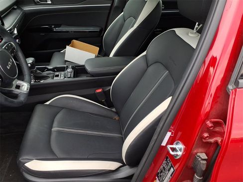 Used 2025 Kia K5 GT-Line w/ GT-Line Premium Package image 10