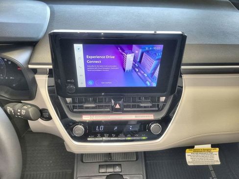 New 2026 Toyota Corolla Cross LE FWD image 18