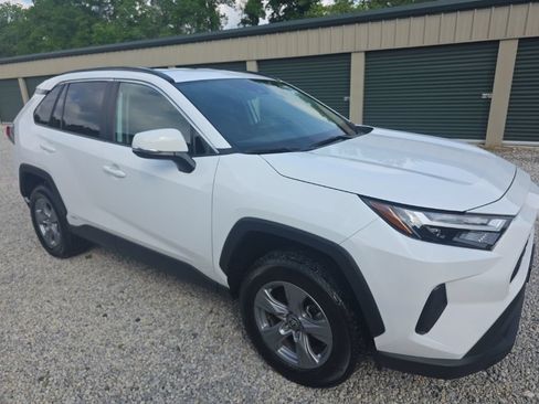 Certified 2025 Toyota RAV4 XLE AWD/4WD image 8