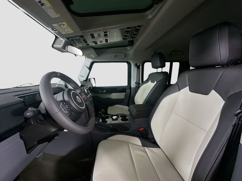 New 2025 INEOS Grenadier Fieldmaster Edition image 34