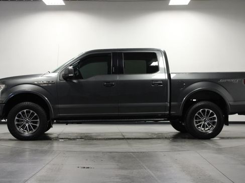 Used 2019 Ford F150 XLT w/ Equipment Group 302A Luxury AWD/4WD image 7