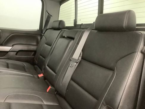 Used 2019 Chevrolet Silverado 2500 LTZ w/ Duramax Plus Package AWD/4WD image 7