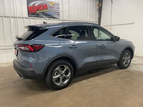 Used 2026 Ford Escape ST-Line w/ Tech Pack #1 AWD/4WD image 7