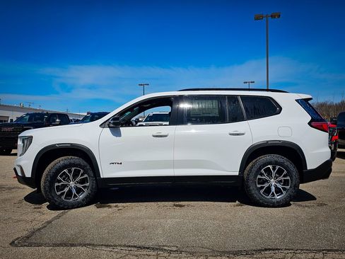 New 2026 GMC Acadia AT4 w/ LPO, Floor Liner Package AWD/4WD image 6