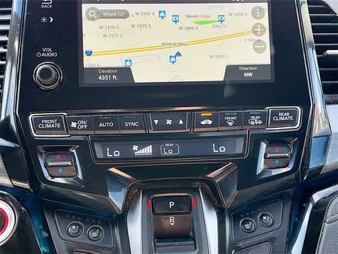 Used 2022 Honda Odyssey Elite image 16