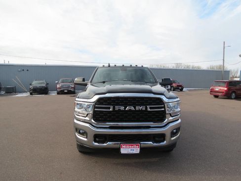 Used 2022 RAM 3500 Big Horn w/ Level A Equipment Group image 3