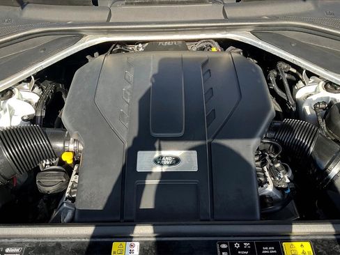 Used 2023 Land Rover Range Rover SE image 26