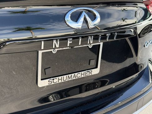 Used 2025 INFINITI QX50 Luxe AWD/4WD image 10