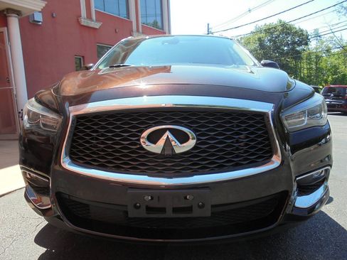 Used 2019 INFINITI QX60 Luxe w/ Essential Package AWD/4WD image 6