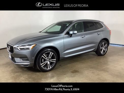 Used 2018 Volvo XC60 T5 Momentum w/ Vision Package AWD/4WD image 1