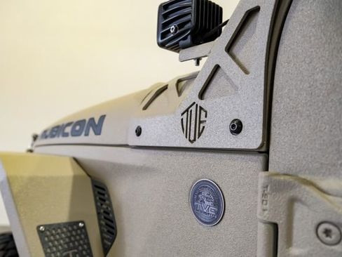 Used 2025 Jeep Gladiator Rubicon w/ Safety Group image 24