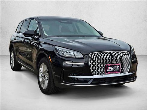 Used 2025 Lincoln Corsair FWD image 3