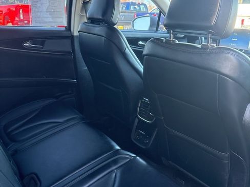 Used 2021 Lincoln Nautilus FWD w/ Equipment Group 101A image 15