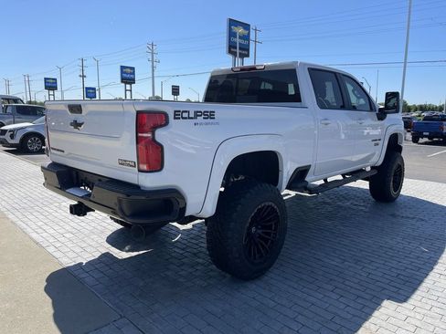 New 2025 Chevrolet Silverado 2500 LT w/ Trail Boss Package AWD/4WD image 6