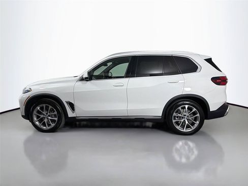 New 2026 BMW X5 xDrive40i w/ Climate Comfort Package AWD/4WD image 8