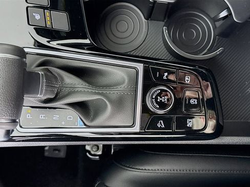 Certified 2025 Kia Sportage X-Line AWD/4WD image 17