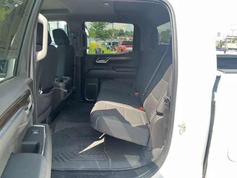 Used 2024 Chevrolet Silverado 1500 RST w/ Z71 Off-Road Package AWD/4WD image 14