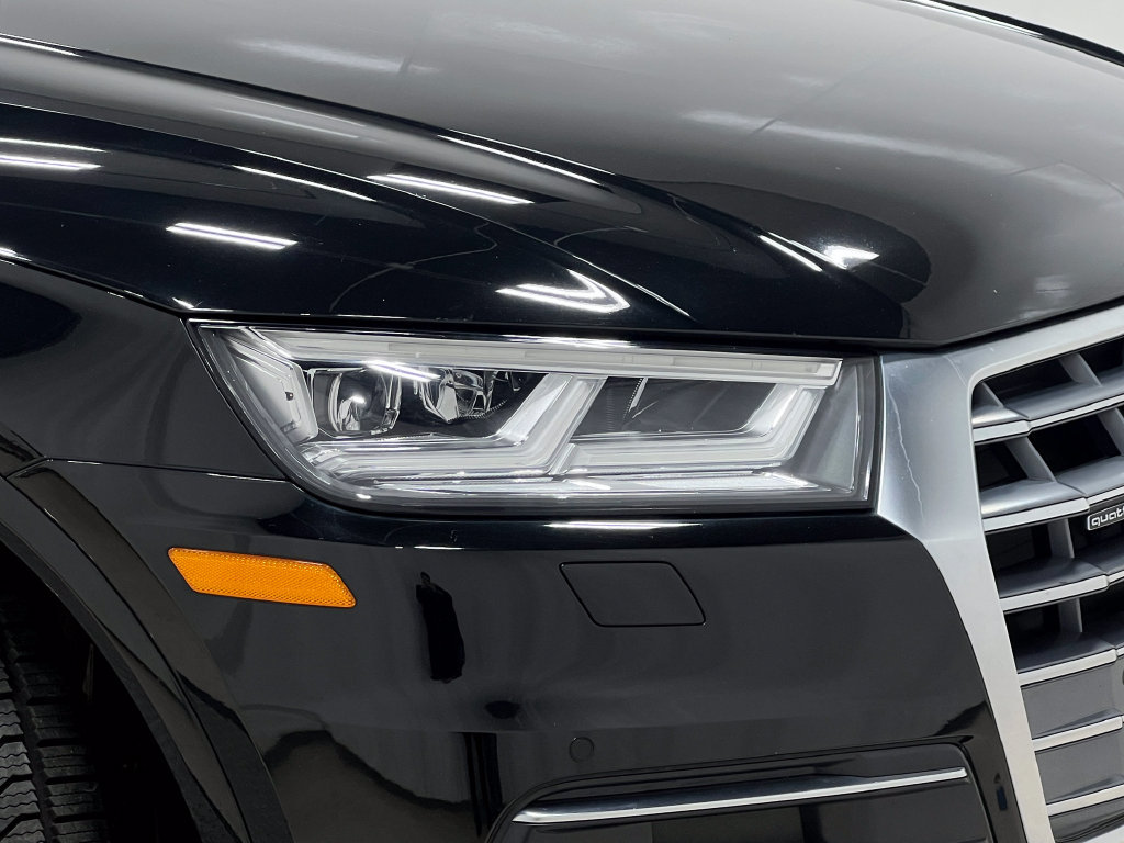 Used 2019 Audi Q5 2.0T Premium Plus w/ Premium Plus Package AWD/4WD image 38